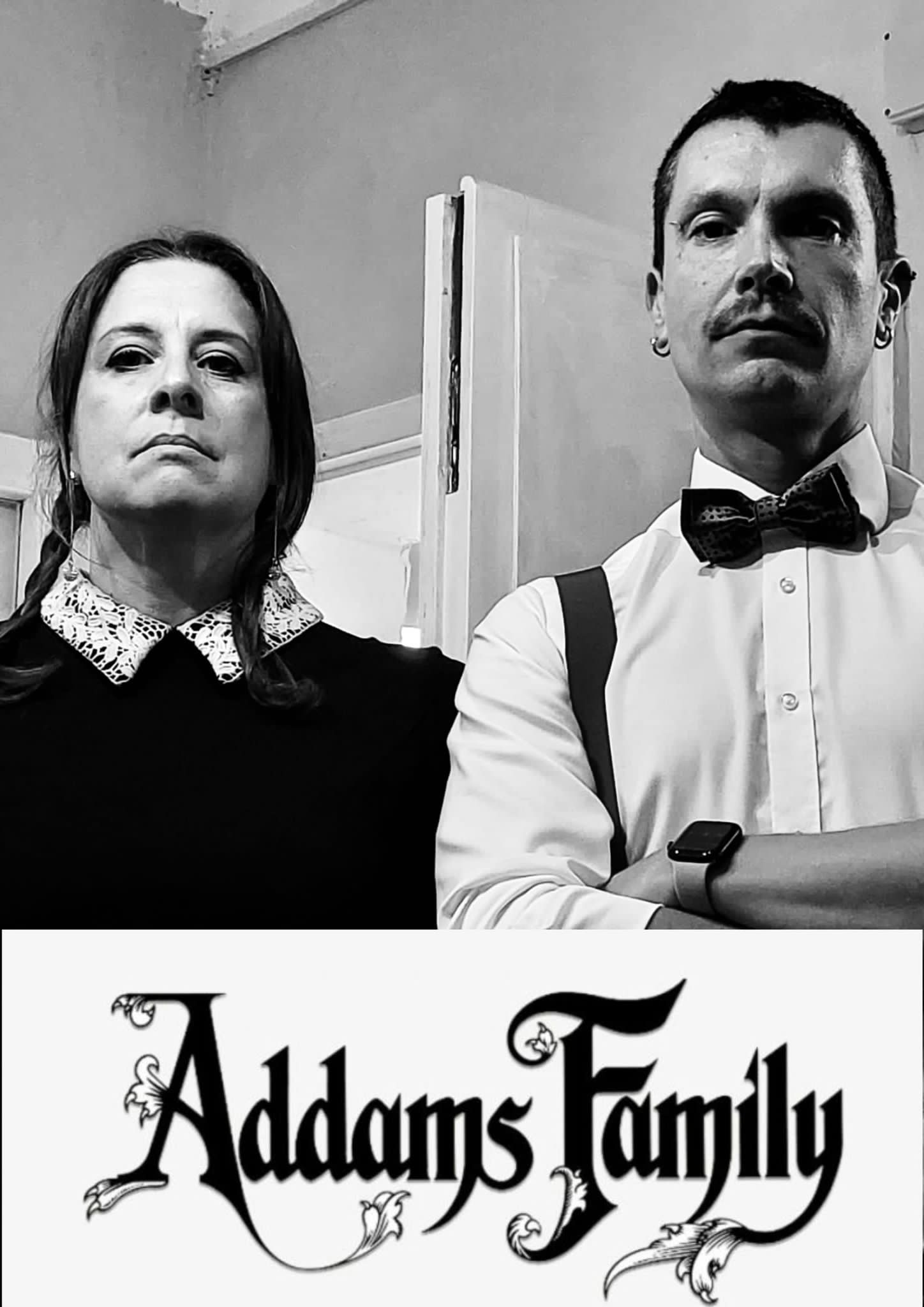 Da un Tè con Mrs Brown alla Famiglia Addams è un attimo! Oggi le Comiche!